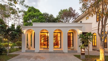 One Bedroom Villa | Exterior detail