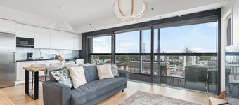 New 12th Floor 2BR Apt - Stunning Views