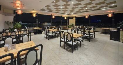 Hotel Santoor - near Geeta bhawan square