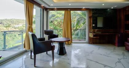Regal Sands Hotel