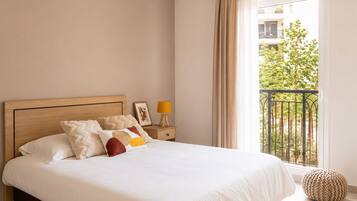 Soundproofing, free WiFi, bed sheets, wheelchair access