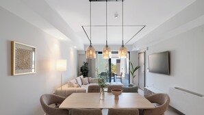 In-room dining - House of Hermes with Heated Pool and Sea View (Chania)