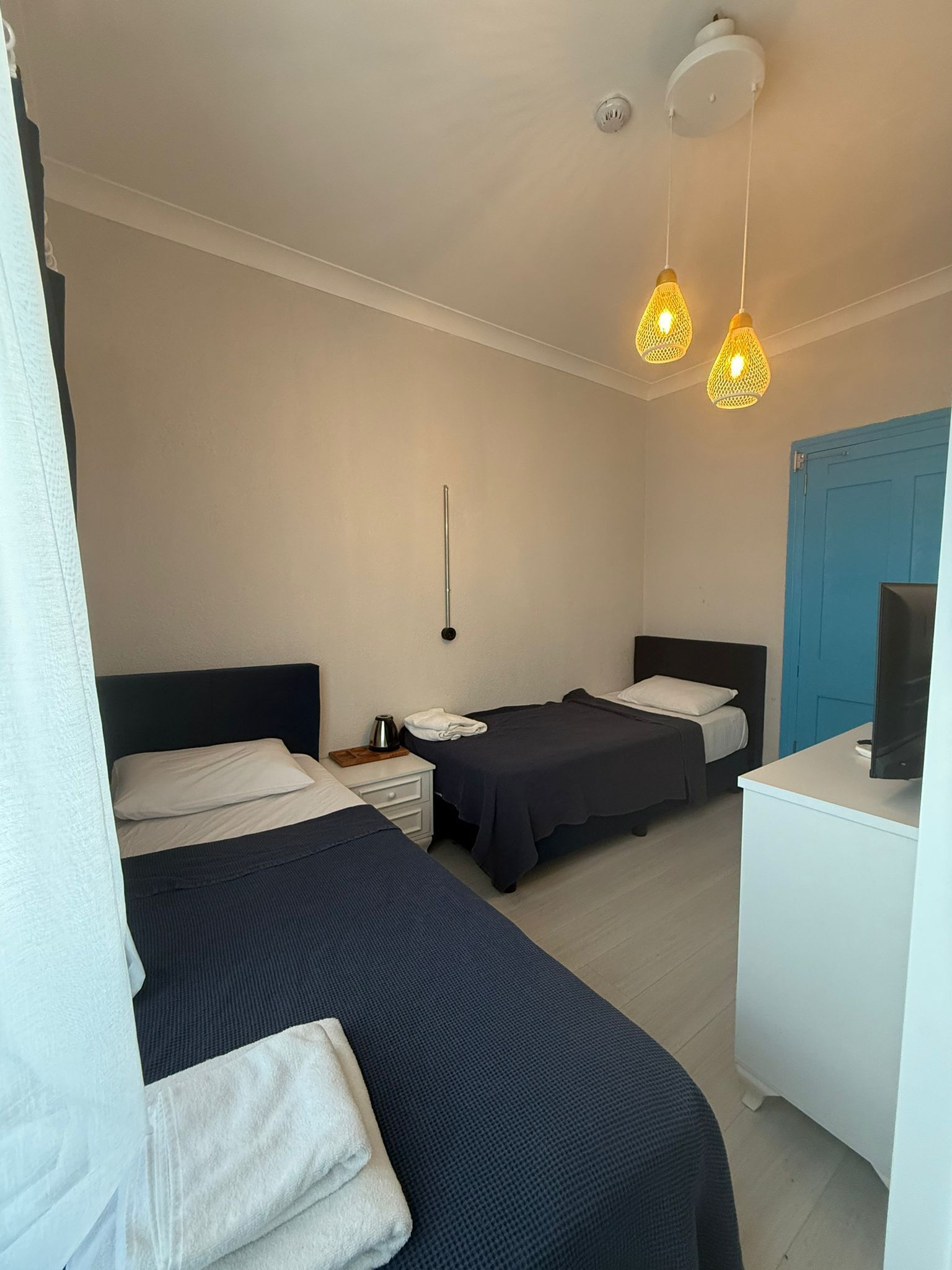 Comfort-Zweibettzimmer, Stadtblick | Kostenloses WLAN