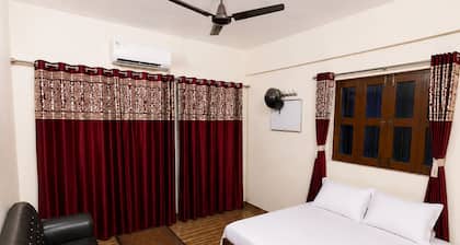 Balaji Hotel