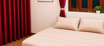 Balaji Hotel