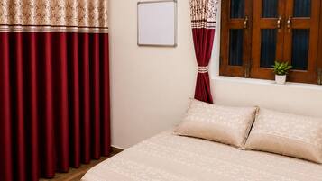 Classic Double Room | Free WiFi