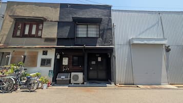 Comfort Suite | Exterior