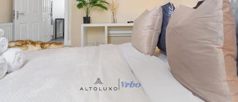WiFi, bed sheets