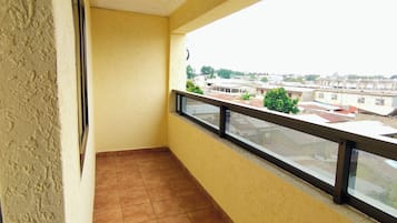 Shared Dormitory, 1 Bedroom | Balkoni