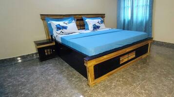 2 bedrooms