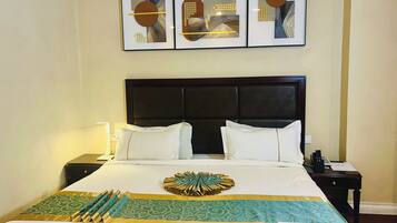 Comfort Double Room, Balcony, City View | In-room safe, iron/ironing board, free WiFi