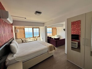 Deluxe Room, Sea View | Laptop workspace, free WiFi - ADA MARİN SUİTE (Karaburun)