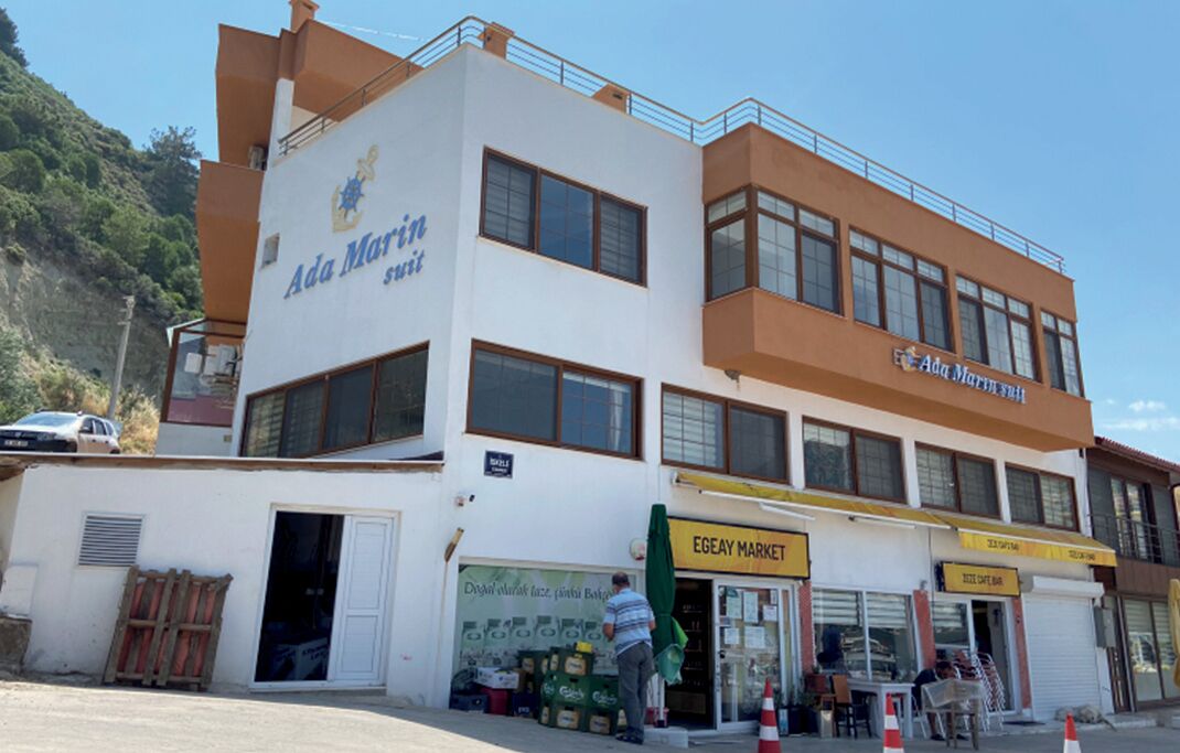 المنشأة من الخارج