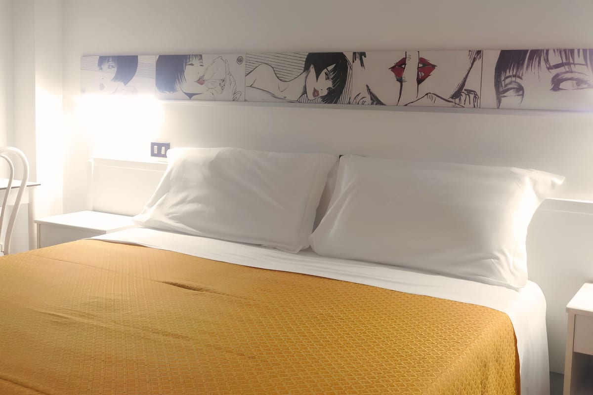 Triple Room | In-room safe, desk, free WiFi