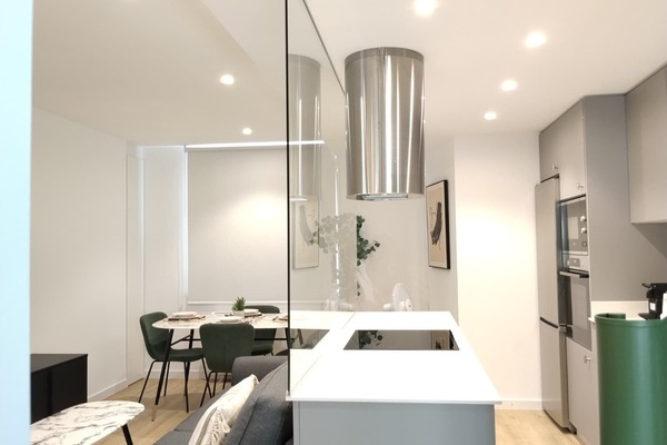 Duplex, 3 Bedrooms | Private kitchen | Coffee/tea maker, fridge, oven, stovetop