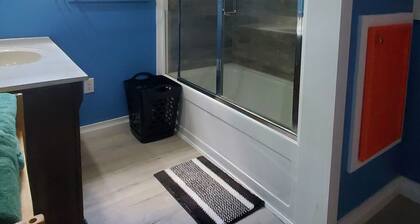 Very unique and cozy 1-bedroom apartment in the rear of home, located in Ayden .