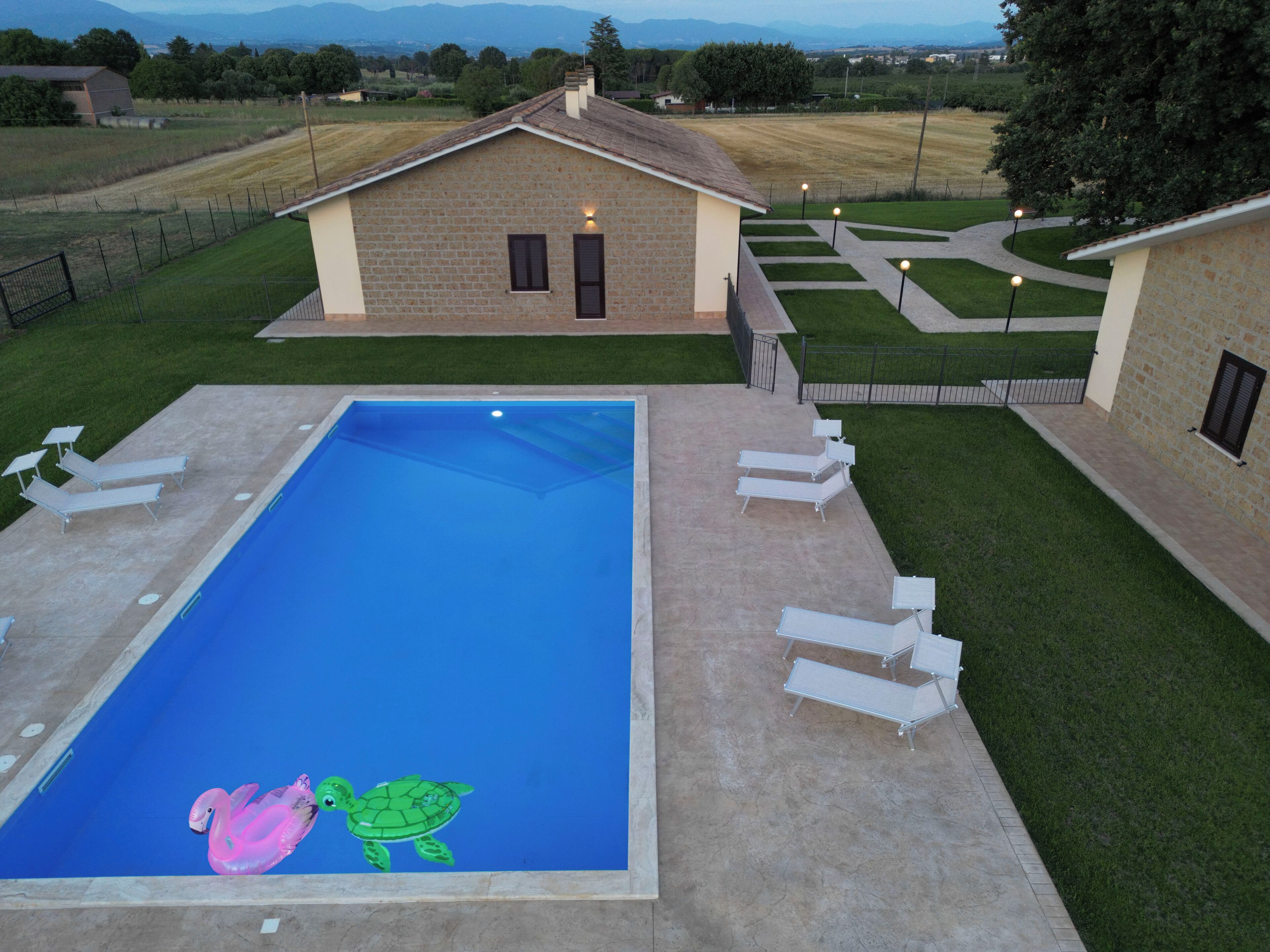 Pool. Apartments with pool between Nature and Relaxation in the heart of Tuscia