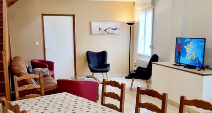 Spacious lodging in village center - 7 guests