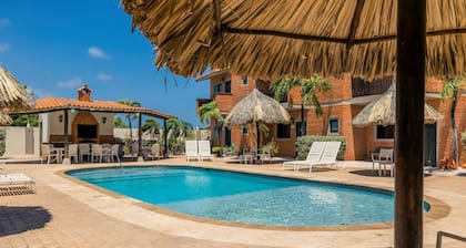 Coastal-Contemporary 3BR/3BA Townhome with a touch of island charm in Matadera