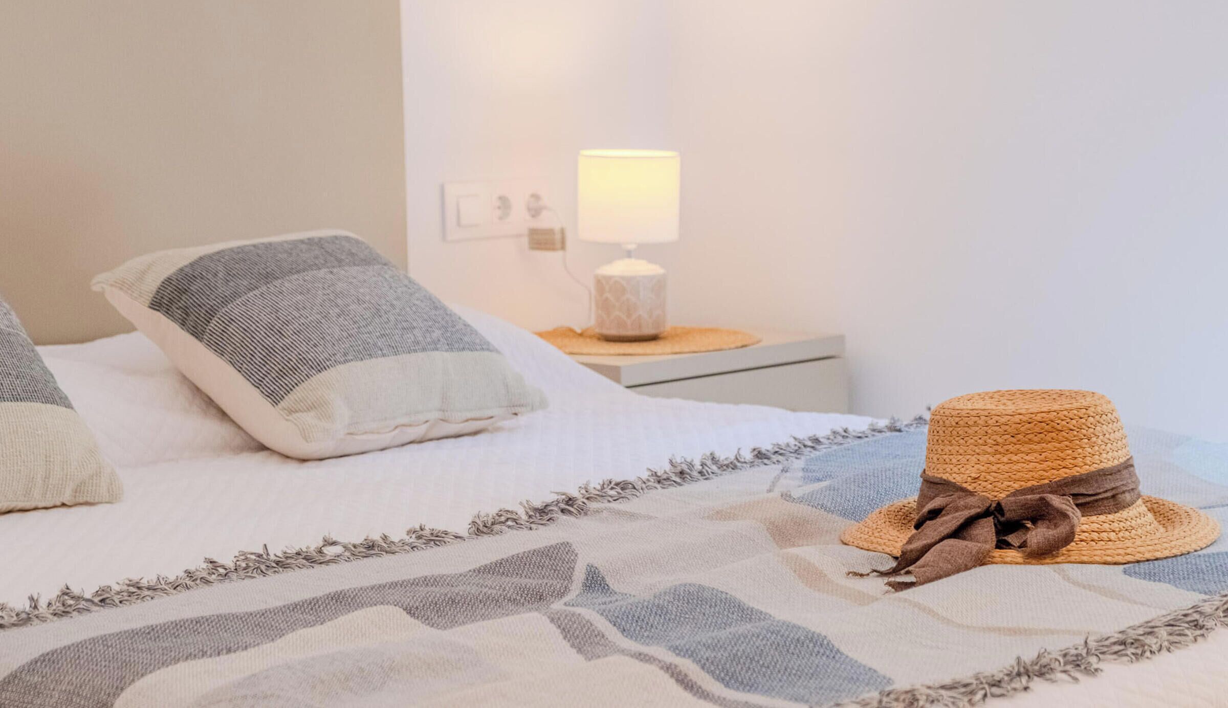 4 bedrooms, WiFi (free)