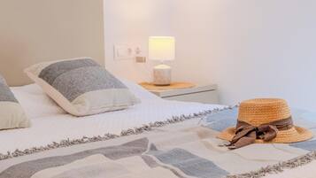 4 bedrooms, WiFi (free)