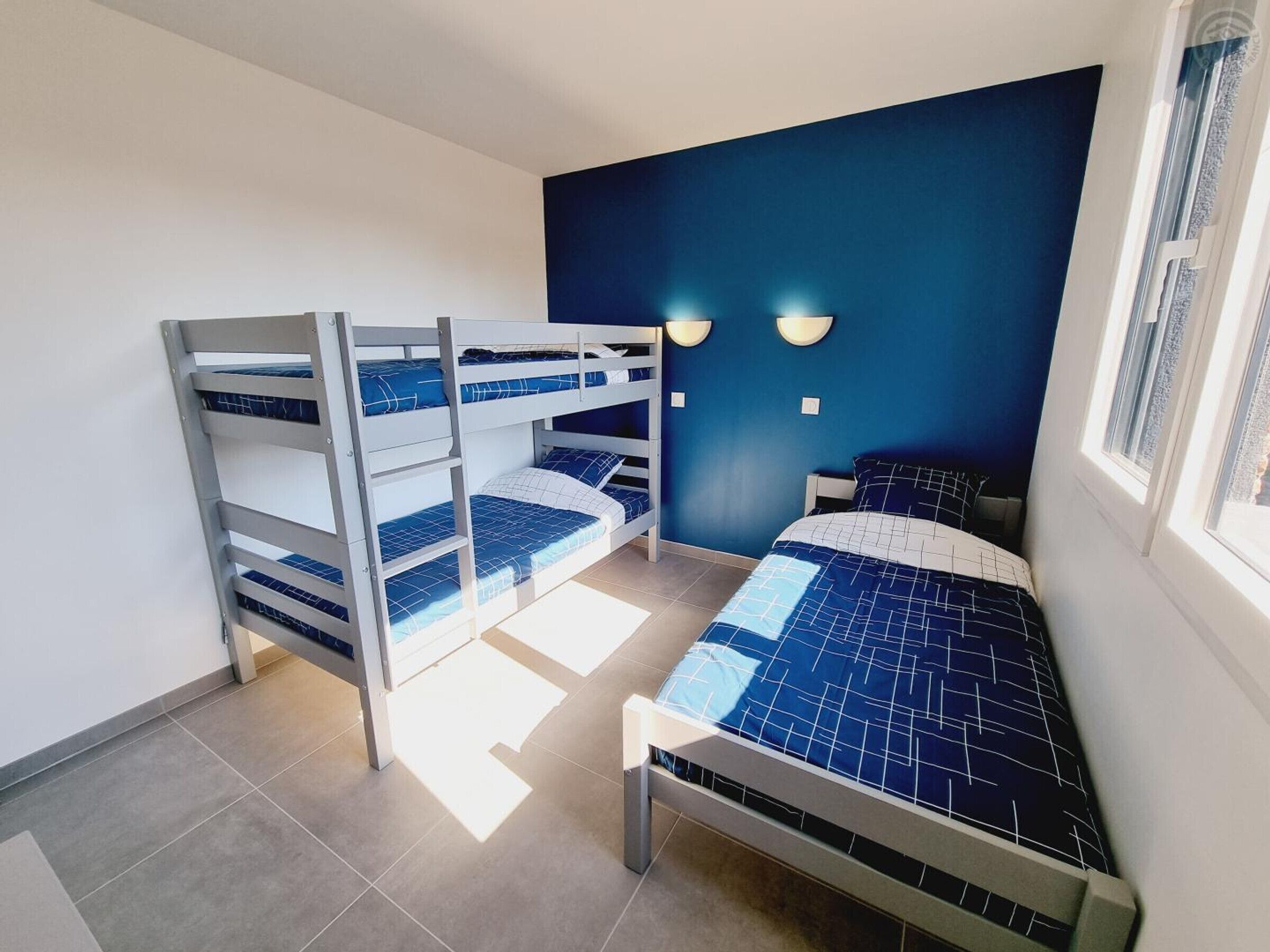 2 bedrooms, WiFi (free)