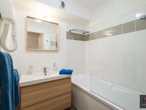 Bathroom - Cozy apartment near the lake - 4 guests (Parentis-en-Born)