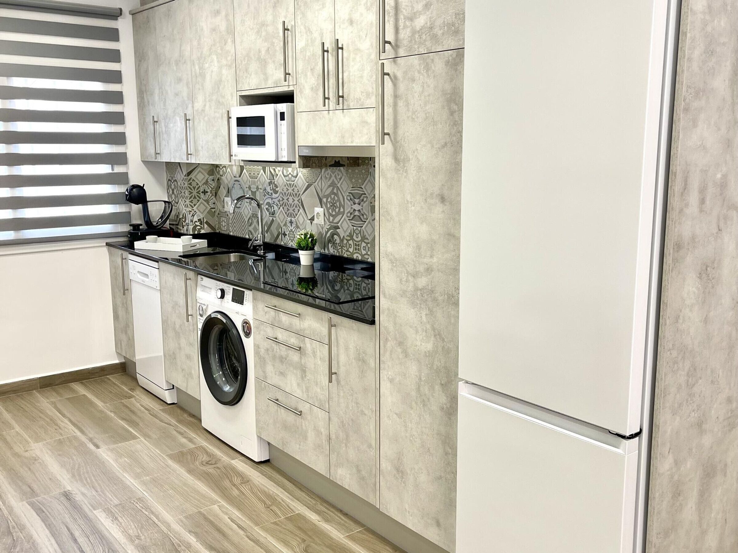 Fridge, microwave, dishwasher, toaster