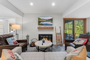 TV, fireplace - Trailside Retreat Near Vail Village W/Pool (Vail)