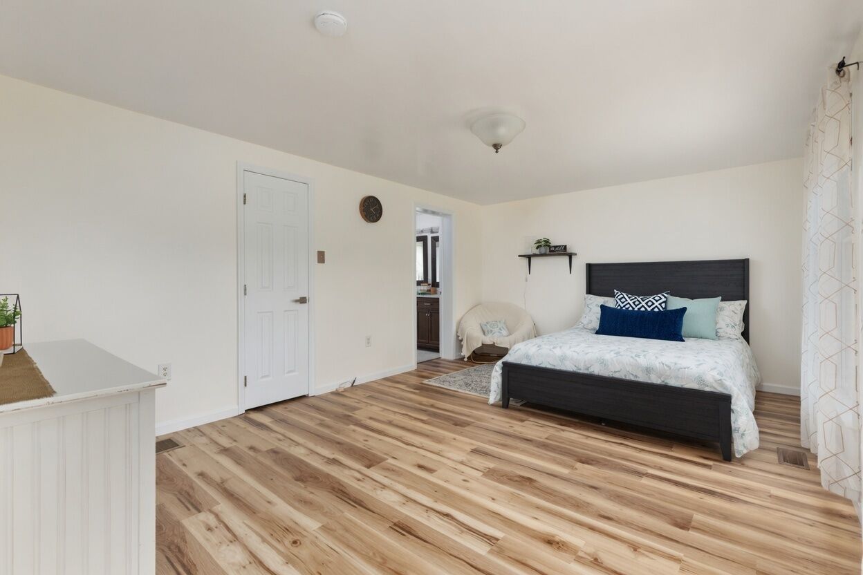 3 Schlafzimmer, Schreibtisch, Bügeleisen/Bügelbrett, kostenloses WLAN