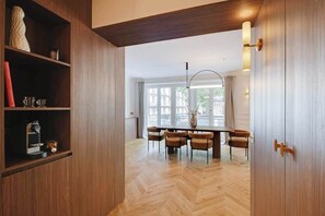 Interior - Elegant 125m² Apartment in Saint-Germain-des-Prés, Steps from Luxembourg Gardens (Paris)