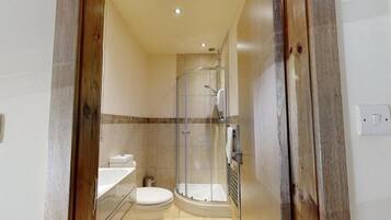 Double Room | Bathroom