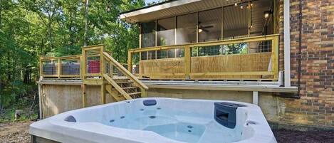Bain à remous extérieur