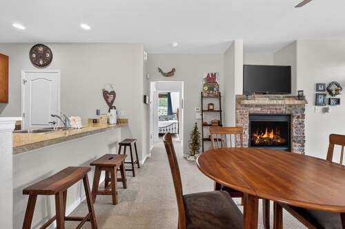 Spacious 1 bed, ground floor, private patio