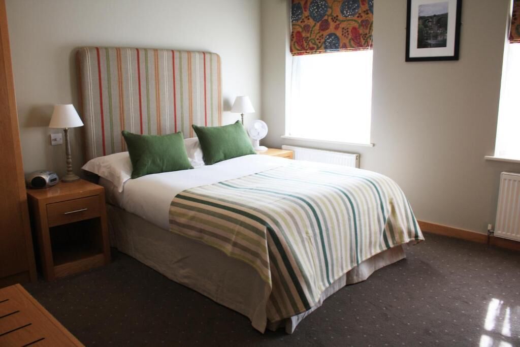 Double Room | Desk, laptop workspace, iron/ironing board, free WiFi