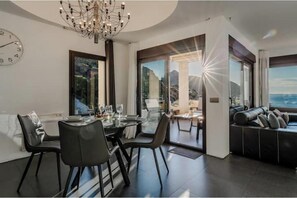 Dining - An exclusive retreat with views and a year-round pool (Altea)