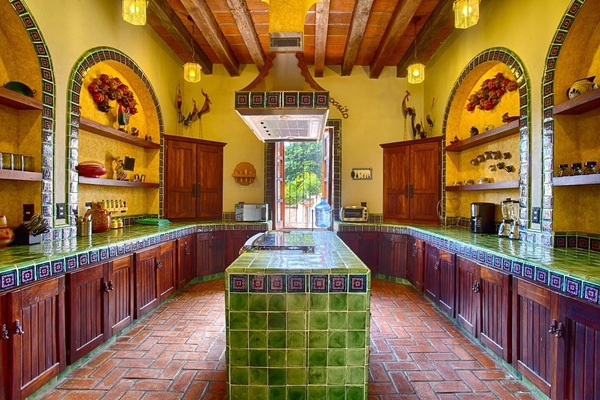 En el sitio,Area de estar,Área para café / té,Área y comodidades,Cocina o kitnet,Detalle decorativo,Ubicación,Vista (de la propiedad / habitación)