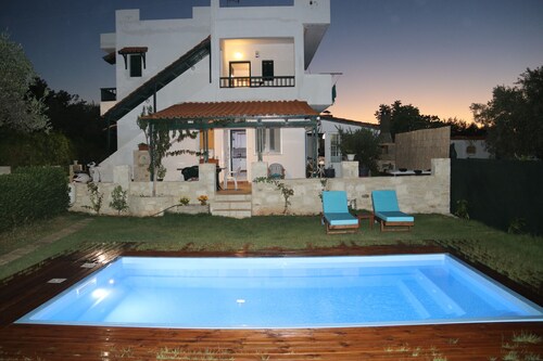 One beautiful accommodation with good atmosphere & comforts!!!