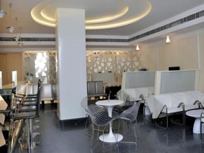 Quarto casal luxo, vista para a cidade | Spa
