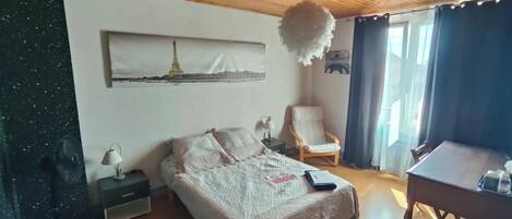 5 chambres, Wi-Fi, literie fournie