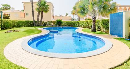 Vilamoura Garden and Pool Apartment