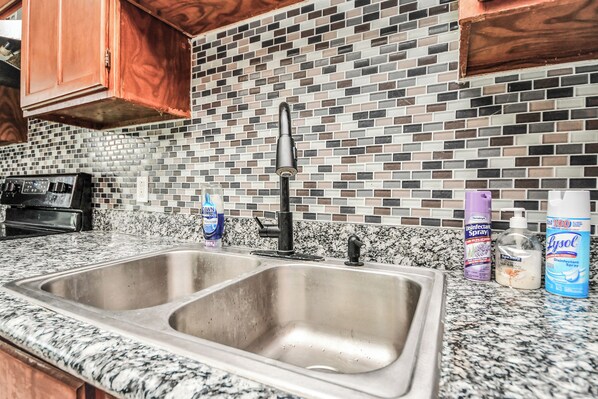 House | Private kitchen - Lofty Grace Home 3 (Houston)