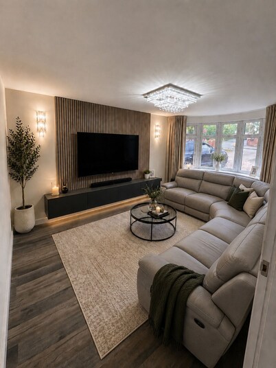 Luxury 5 bedroom house