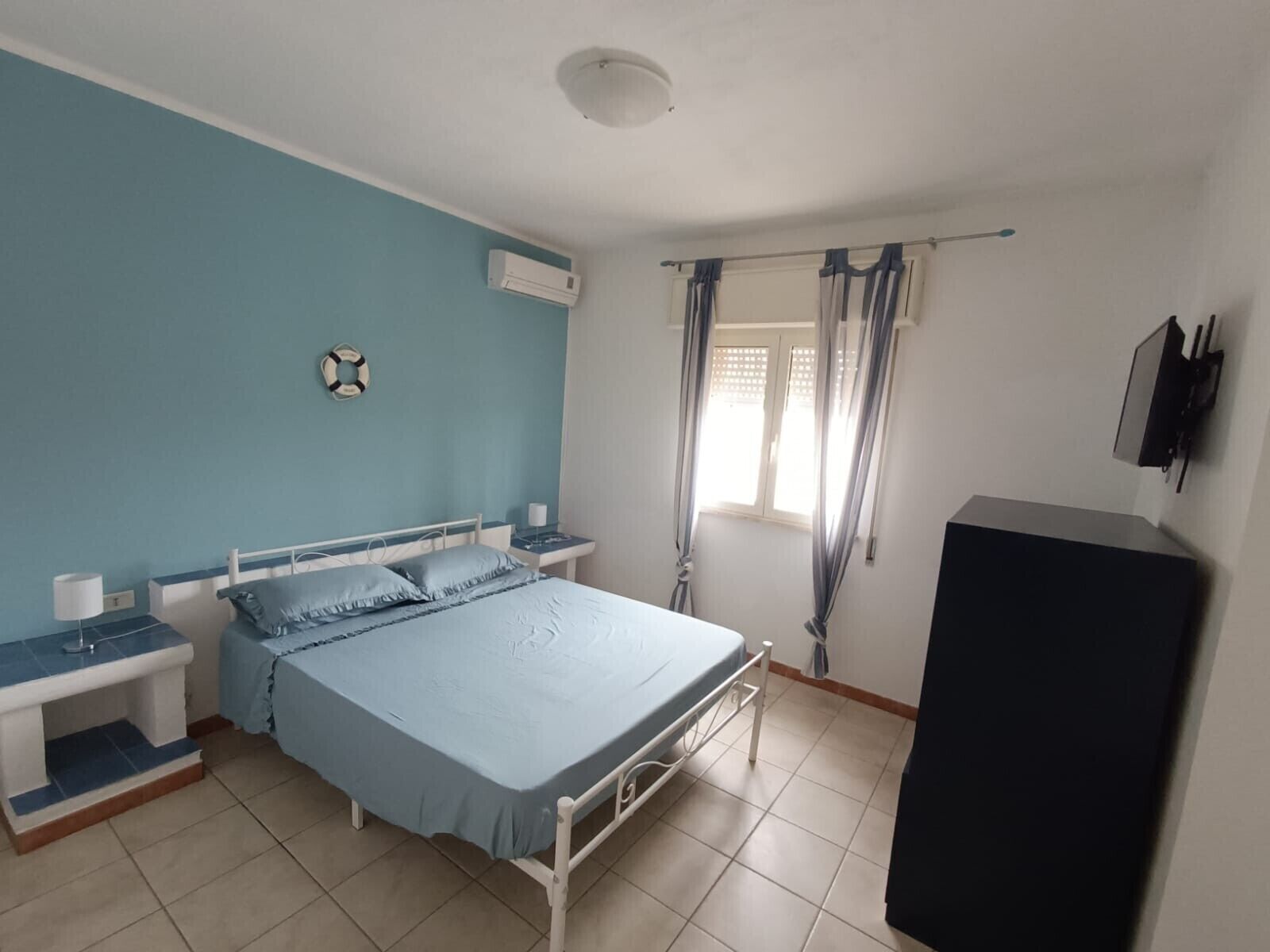 6 camere, ferro/asse da stiro, Wi-Fi, lenzuola