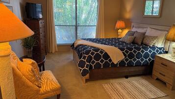2 bedrooms, internet, bed sheets