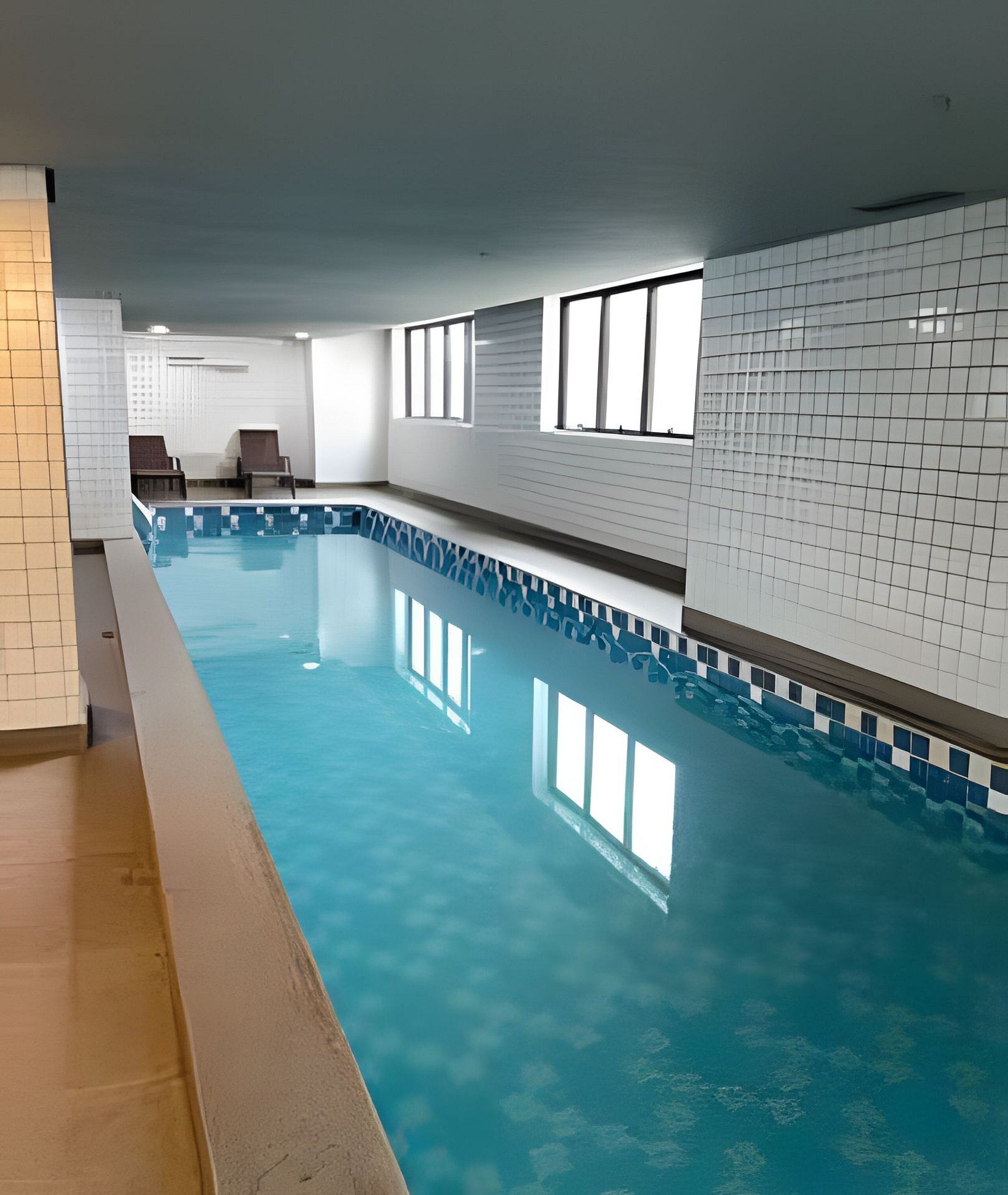 Basic Apartment | Pool