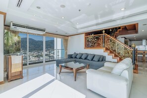 Apartemen, balkon, pemandangan laut | Area keluarga