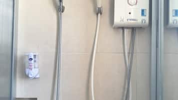 Superior Twin Room, 2 Twin Beds, Non Smoking, Balcony | Bathroom | Free toiletries, soap, shampoo, toilet paper