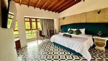 Superior Suite, Hot Tub, Mountain View | Free WiFi