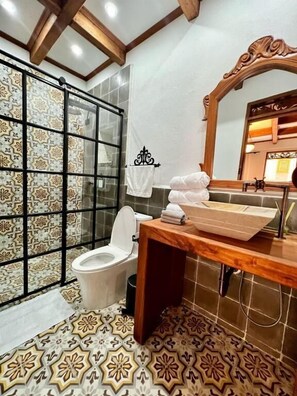 Quarto duplo | Banheiro